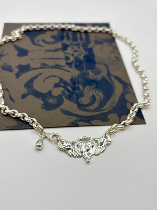 Drippy Claddagh Necklace
